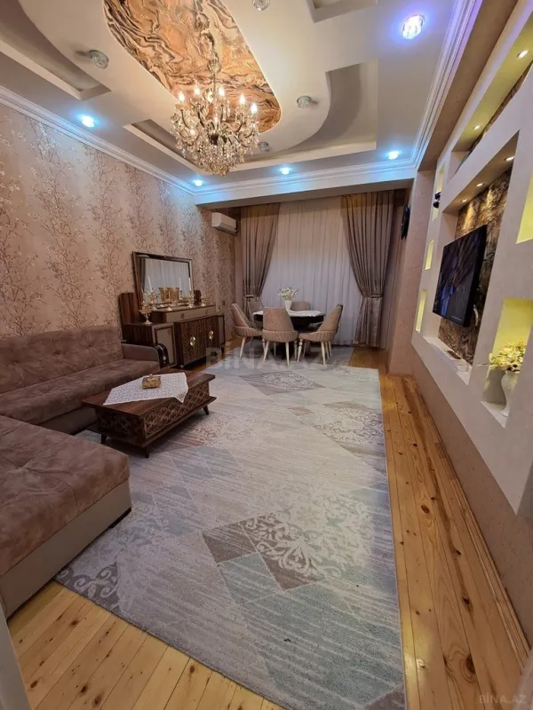 Satılır 3 otaqlı mənzil 100 m²
