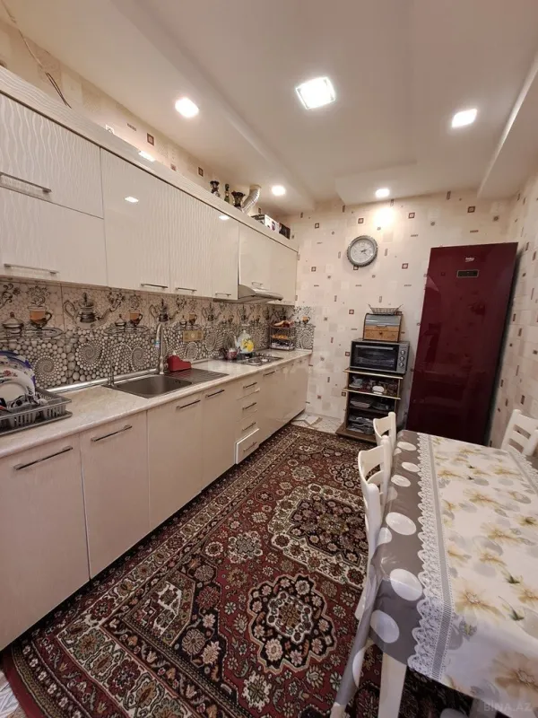 Satılır 3 otaqlı mənzil 100 m²