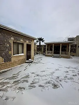 Satılır 7 otaqlı həyət evi 400 m²
