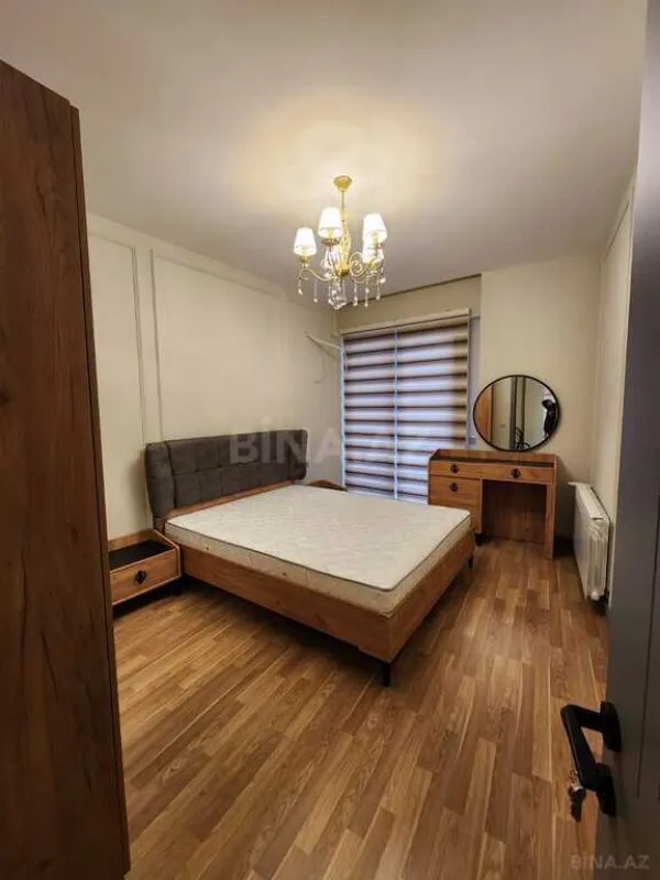 Kirayə verilir 2 otaqlı mənzil 87 m²