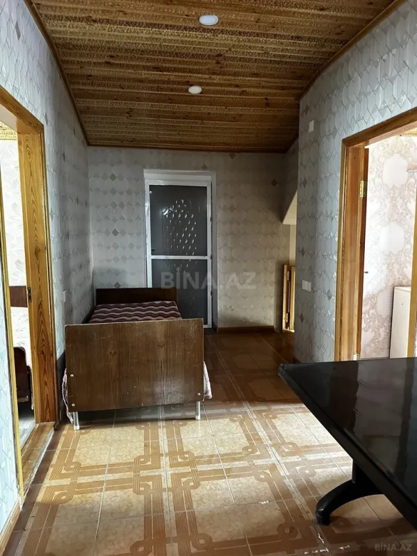 Satılır 4 otaqlı həyət evi 200 m²