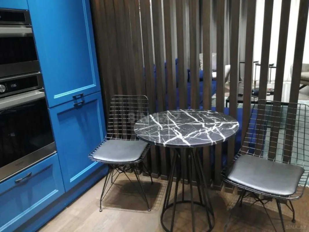 Kirayə verilir 2 otaqlı mənzil 70 m²