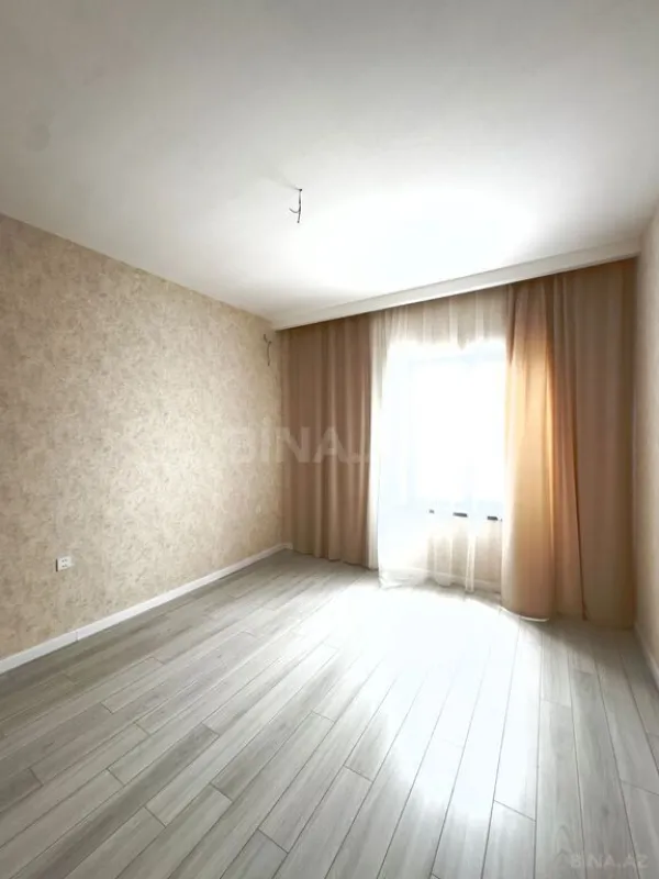 Satılır 4 otaqlı həyət evi 170 m²
