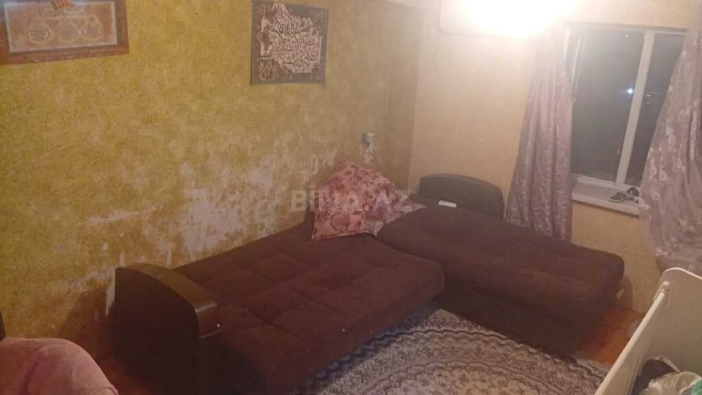 Satılır 2 otaqlı mənzil 45 m²