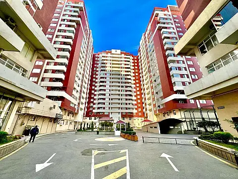 Satılır 3 otaqlı mənzil 104 m²