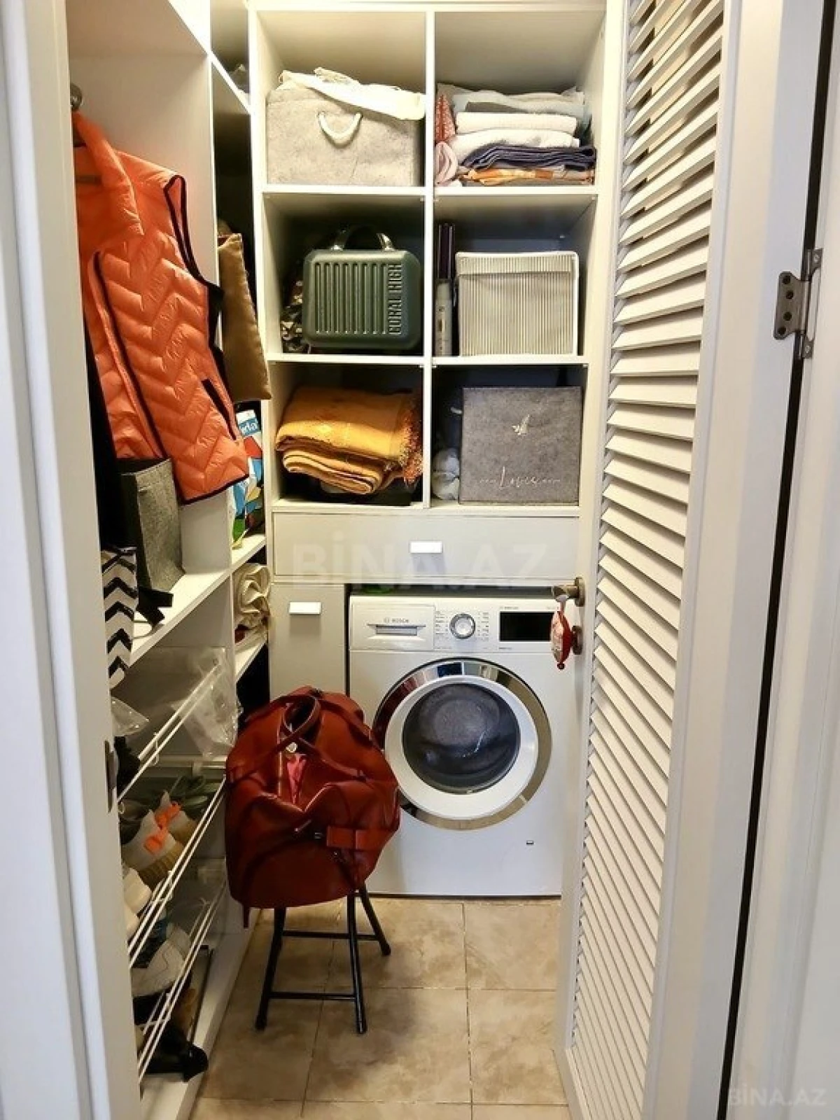 Satılır 3 otaqlı mənzil 104 m²