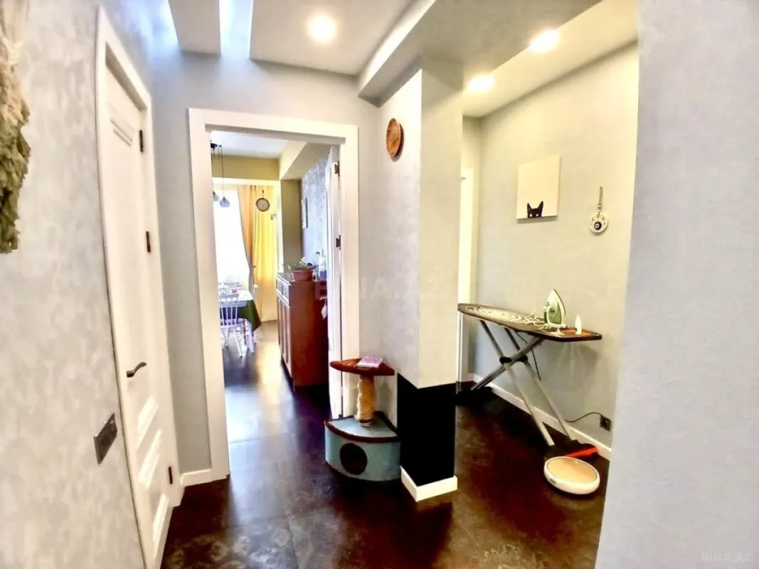 Satılır 3 otaqlı mənzil 104 m²