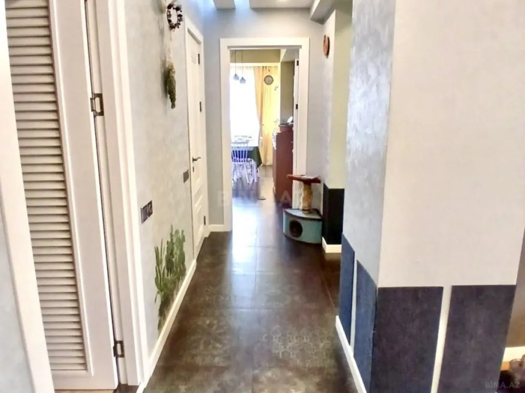 Satılır 3 otaqlı mənzil 104 m²