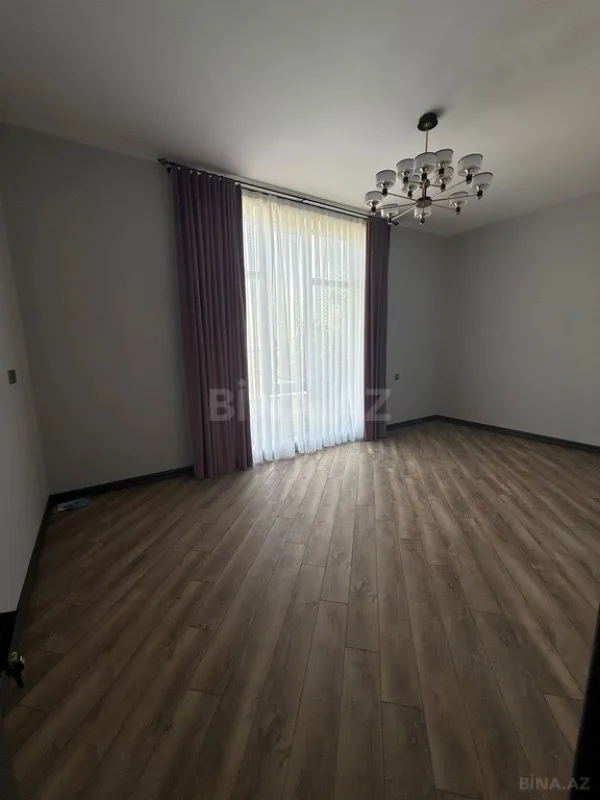 Kirayə verilir 5 otaqlı həyət evi 550 m²