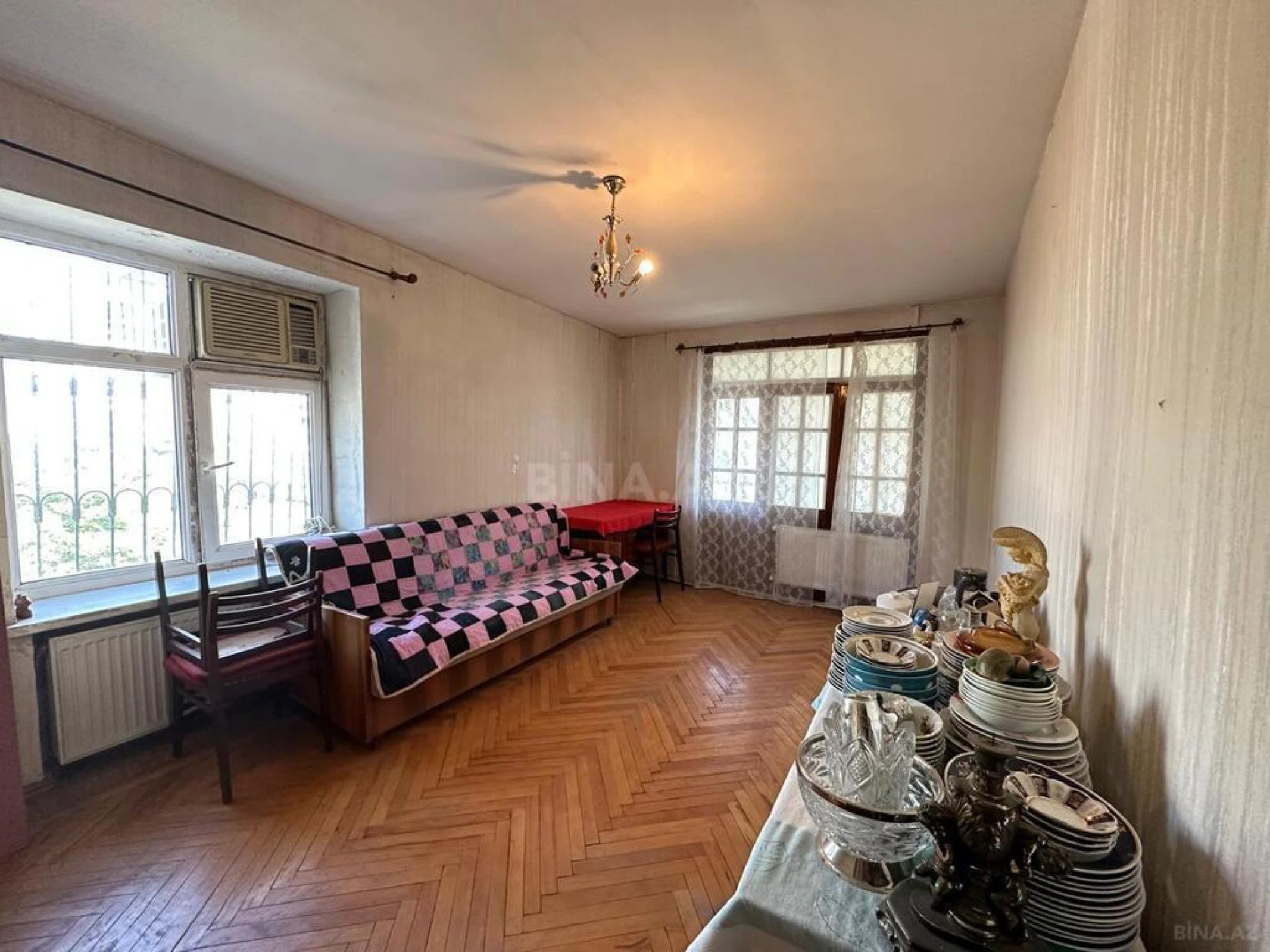 Satılır 2 otaqlı mənzil 53 m²