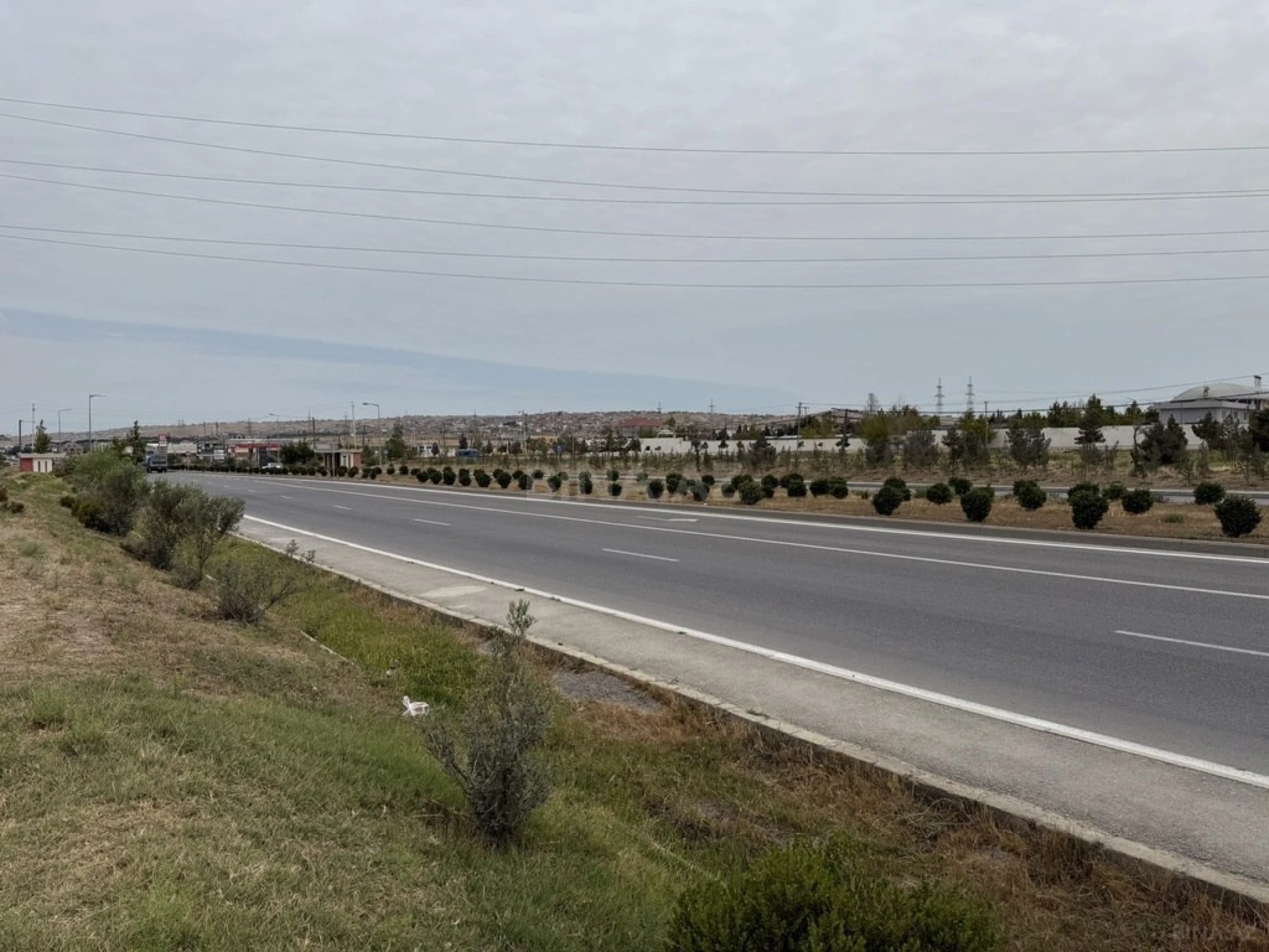 Satılır torpaq sahəsi 100 m²