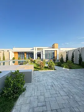 Satılır 4 otaqlı həyət evi 190 m²