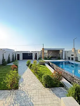 Satılır 4 otaqlı həyət evi 190 m²