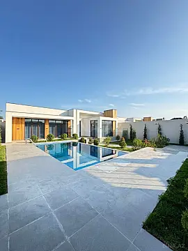 Satılır 4 otaqlı həyət evi 190 m²