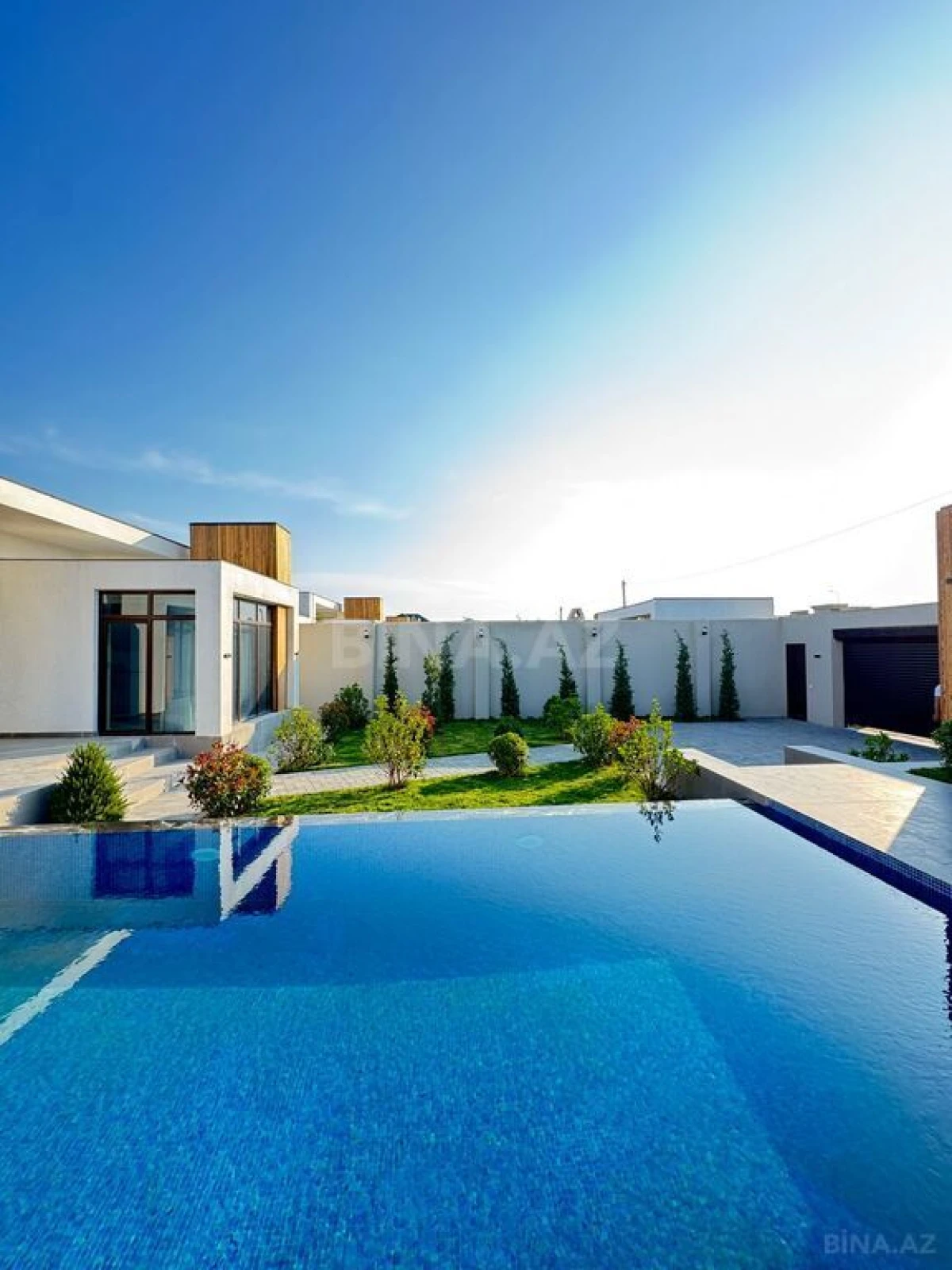 Satılır 4 otaqlı həyət evi 190 m²