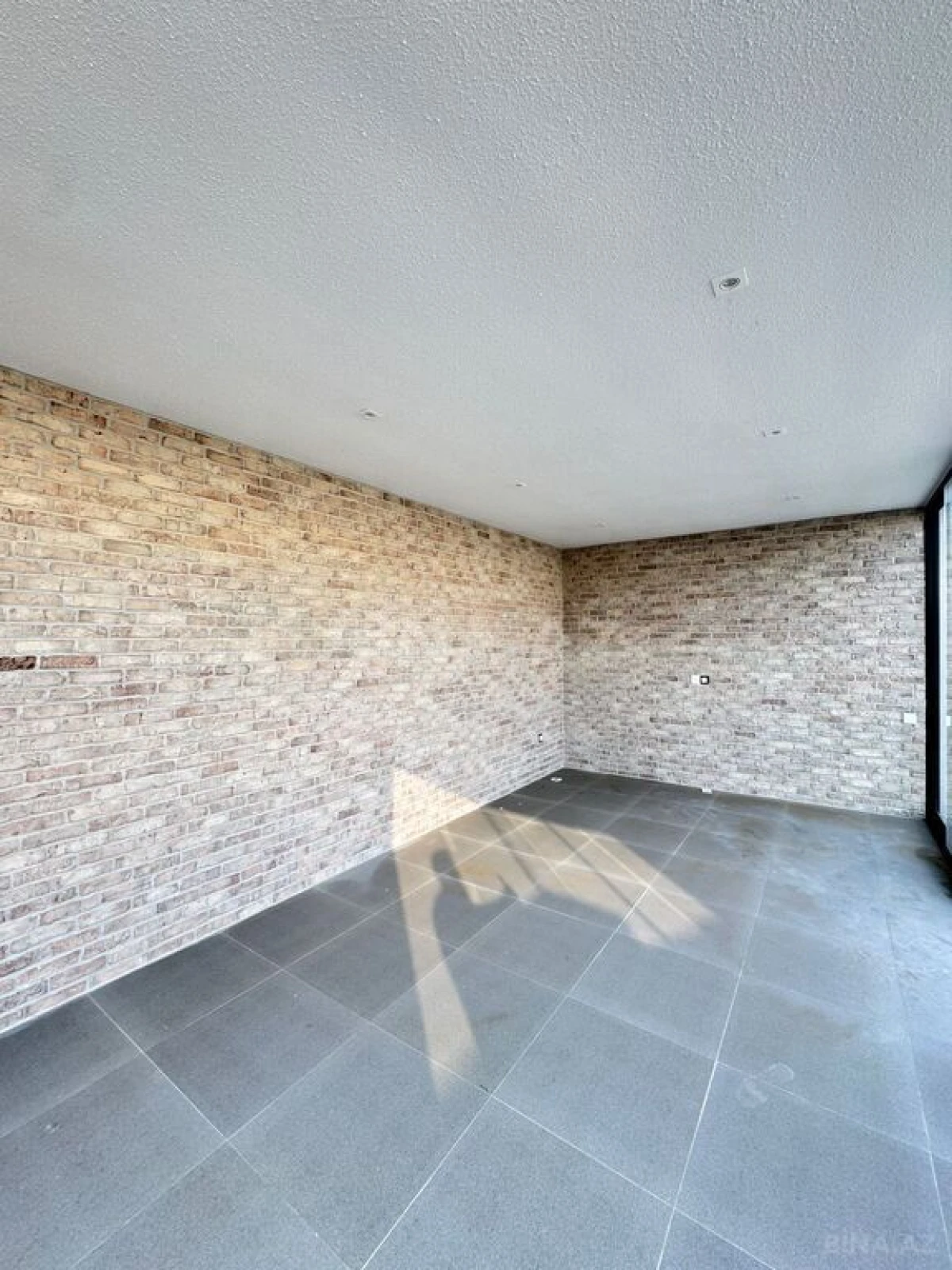 Satılır 4 otaqlı həyət evi 190 m²