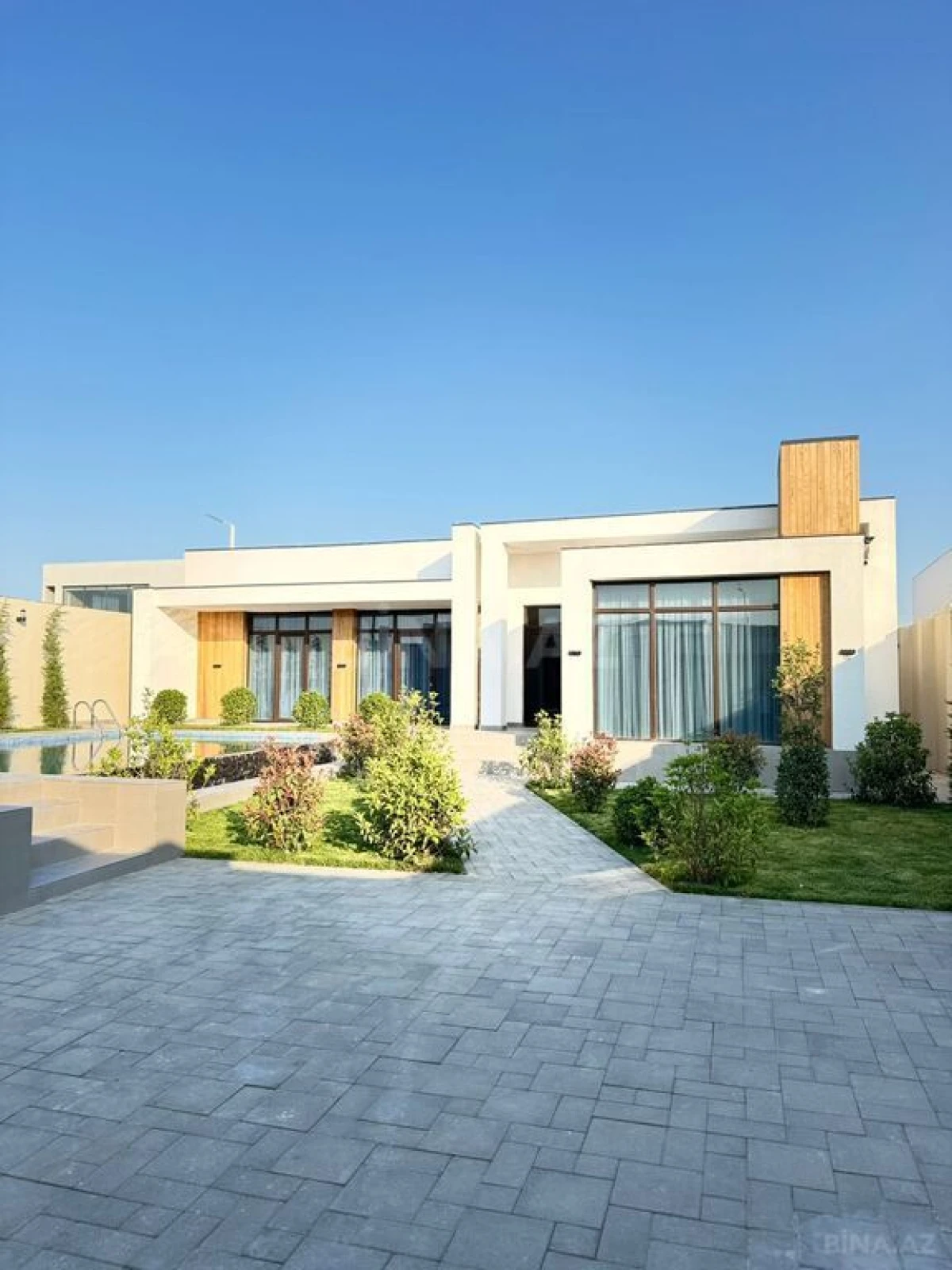 Satılır 4 otaqlı həyət evi 190 m²