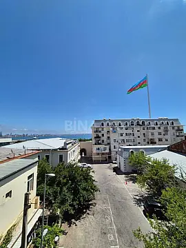 Satılır 1 otaqlı mənzil 35 m²