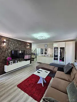 Satılır 1 otaqlı mənzil 35 m²
