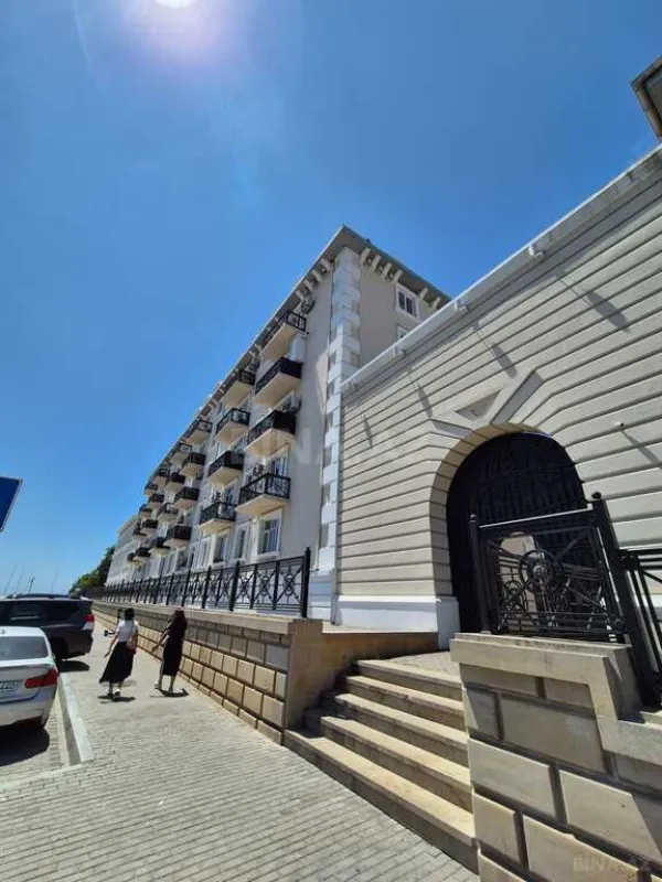 Satılır 1 otaqlı mənzil 35 m²