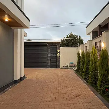 Kirayə verilir 5 otaqlı həyət evi 360 m²