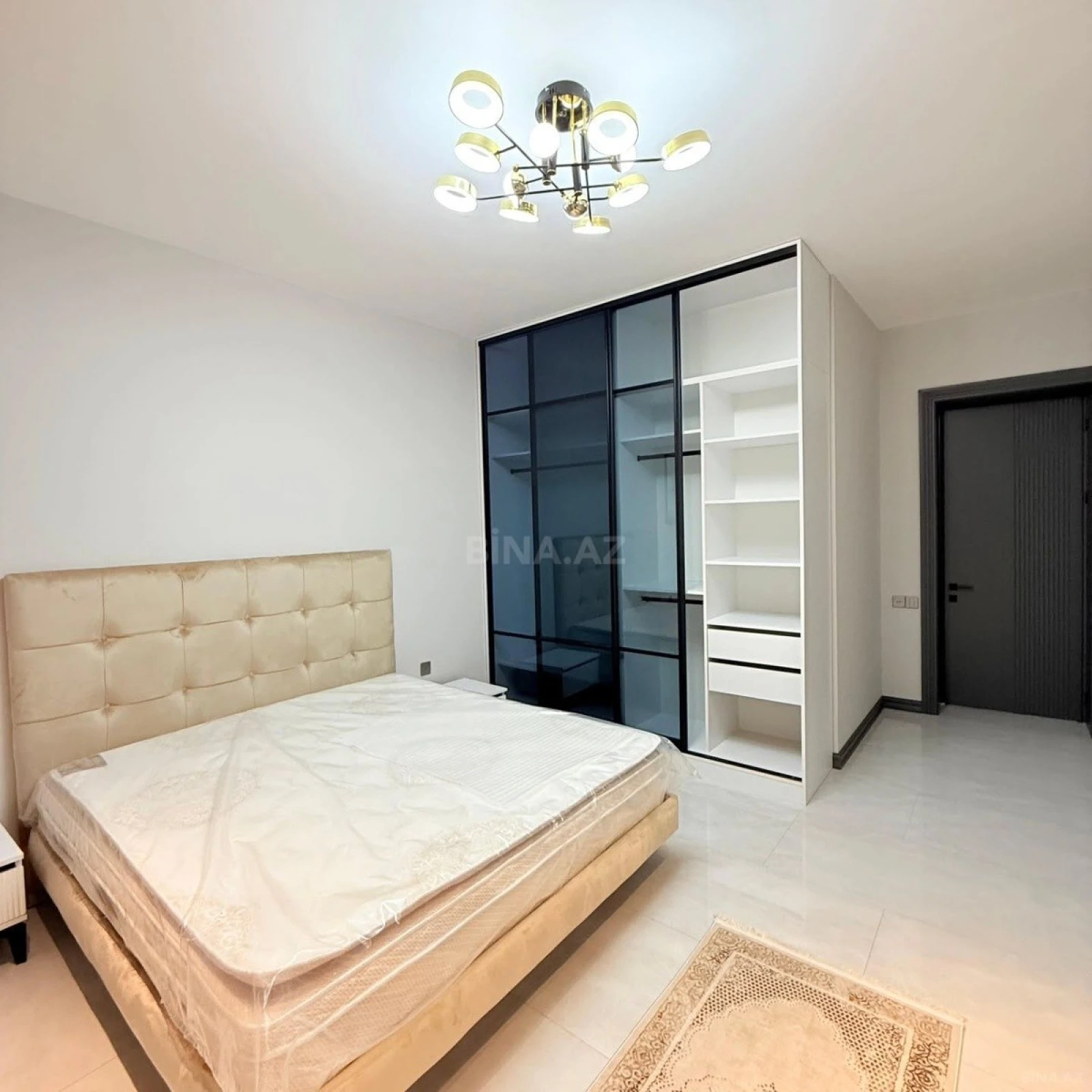 Kirayə verilir 5 otaqlı həyət evi 360 m²