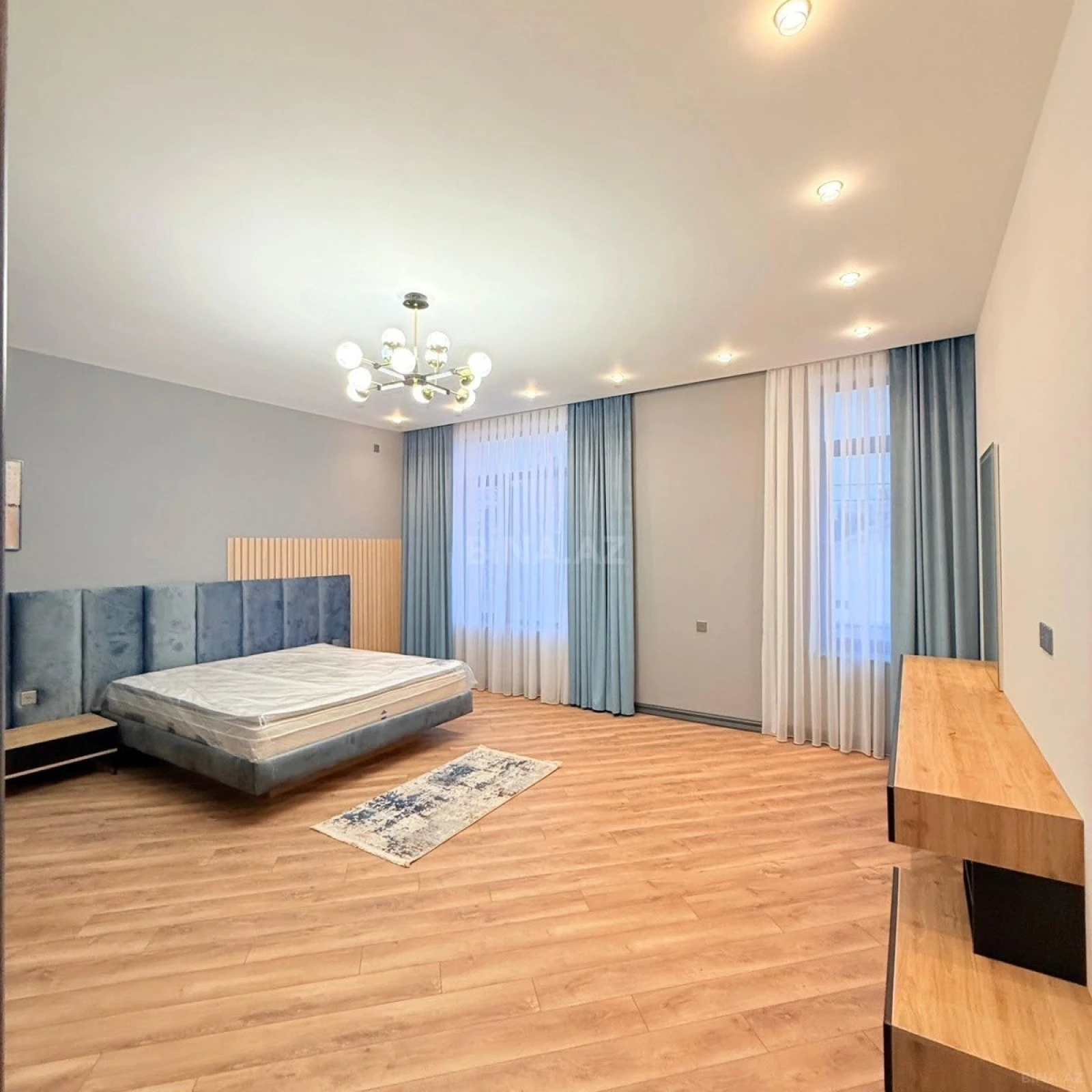 Kirayə verilir 5 otaqlı həyət evi 360 m²