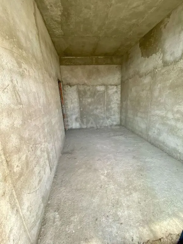 Satılır 3 otaqlı mənzil 160 m²