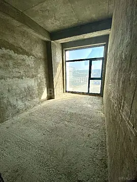 Satılır 3 otaqlı mənzil 160 m²