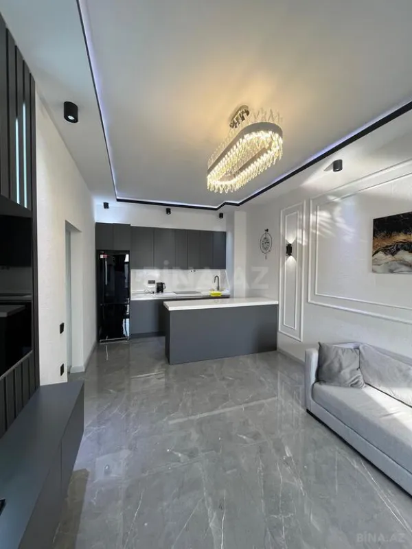 Kirayə verilir 2 otaqlı mənzil 70 m²