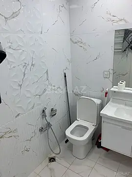 Kirayə verilir 4 otaqlı mənzil 100 m²