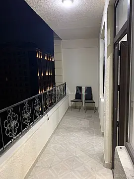 Kirayə verilir 4 otaqlı mənzil 100 m²