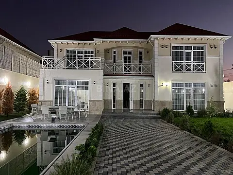 Kirayə verilir 4 otaqlı həyət evi 200 m²