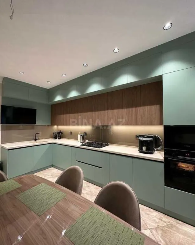 Kirayə verilir 2 otaqlı mənzil 80 m²