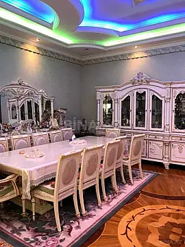 Satılır 6 otaqlı həyət evi 250 m² — Bakı, Nəsimi 6 otaq 250.00 m²