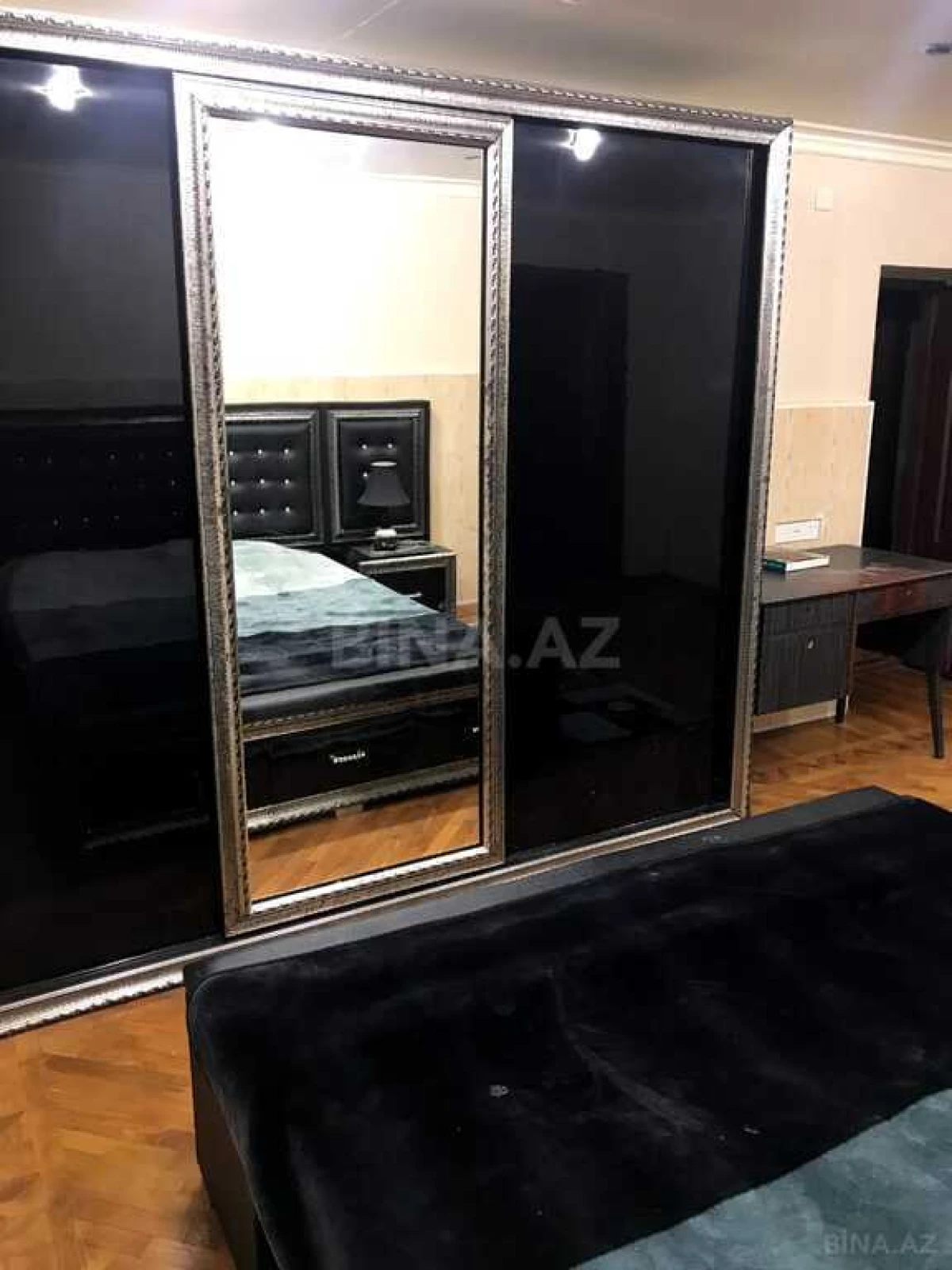 Satılır 6 otaqlı həyət evi 250 m²