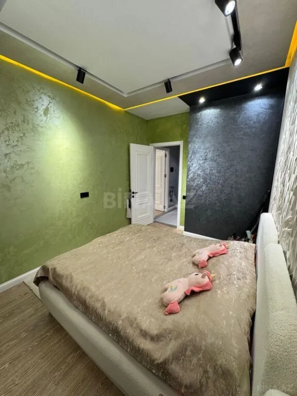 Satılır 2 otaqlı mənzil 52 m²