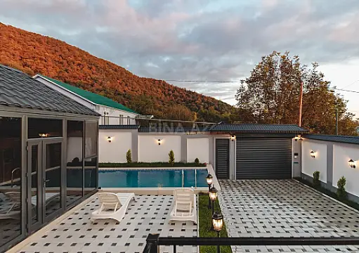 Kirayə verilir 3 otaqlı həyət evi 150 m²