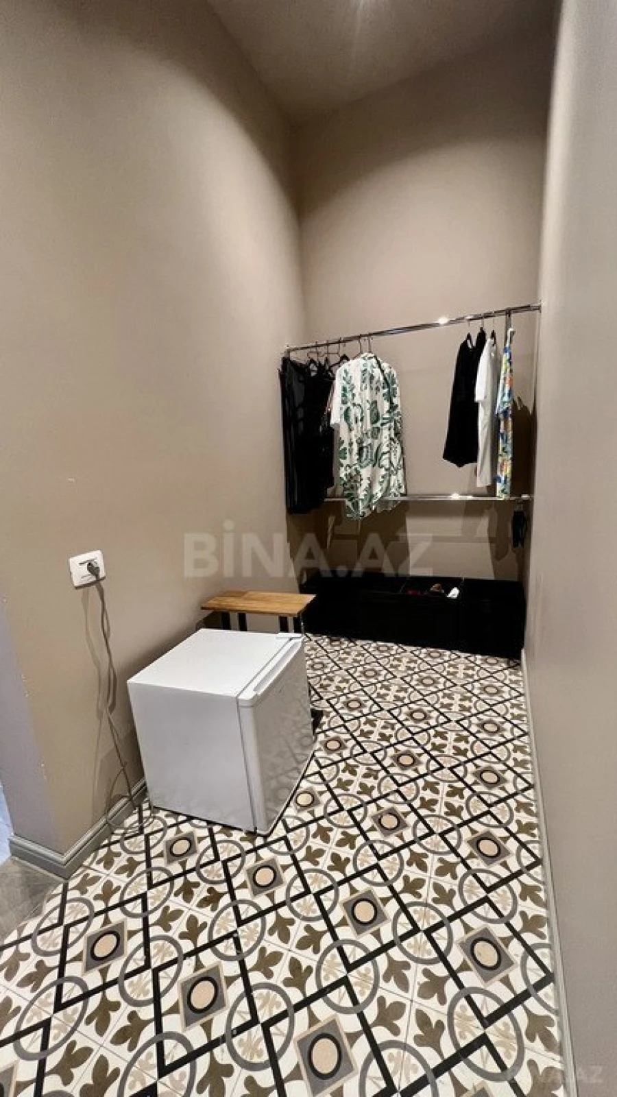 Satılır 7 otaqlı həyət evi 607 m²