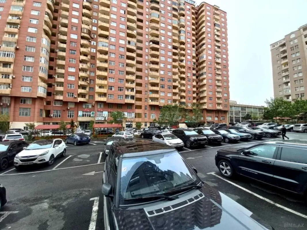 Satılır obyekt 70 m²