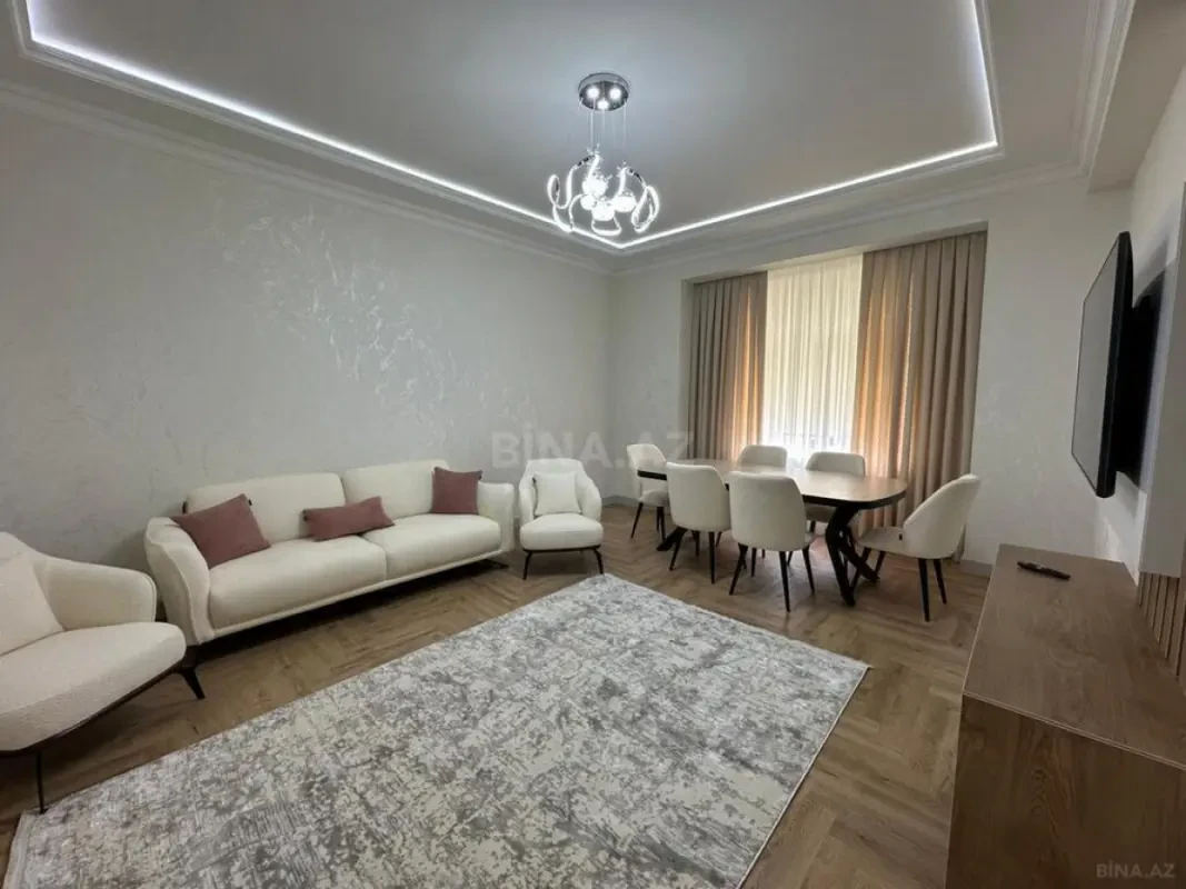 Kirayə verilir 3 otaqlı mənzil 135 m²