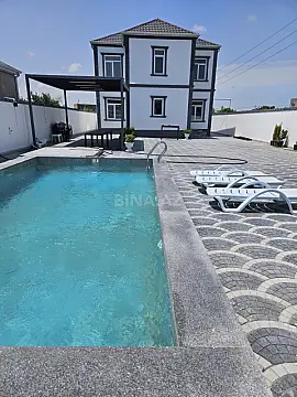 Kirayə verilir 6 otaqlı həyət evi 200 m²