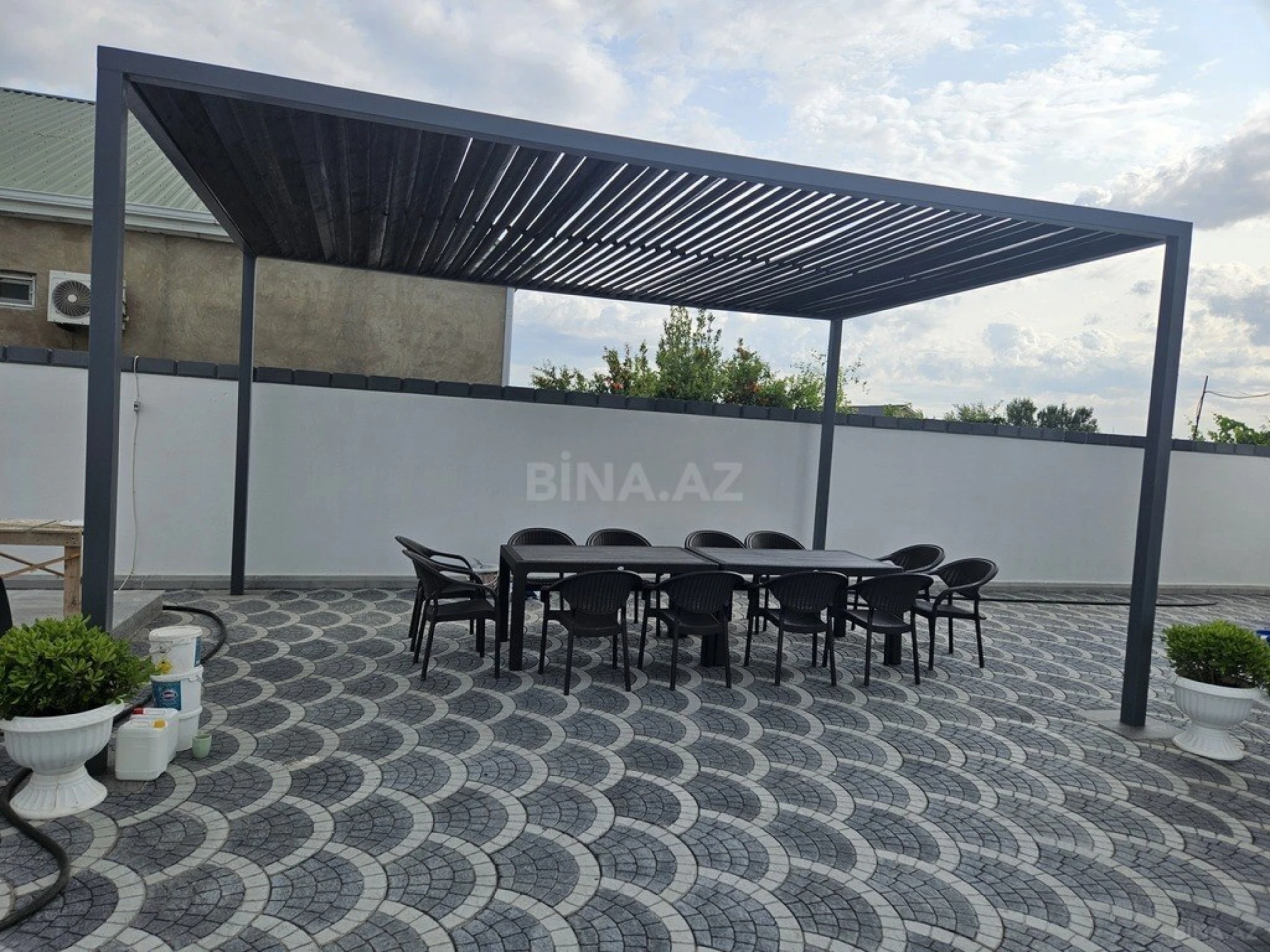 Kirayə verilir 6 otaqlı həyət evi 200 m²