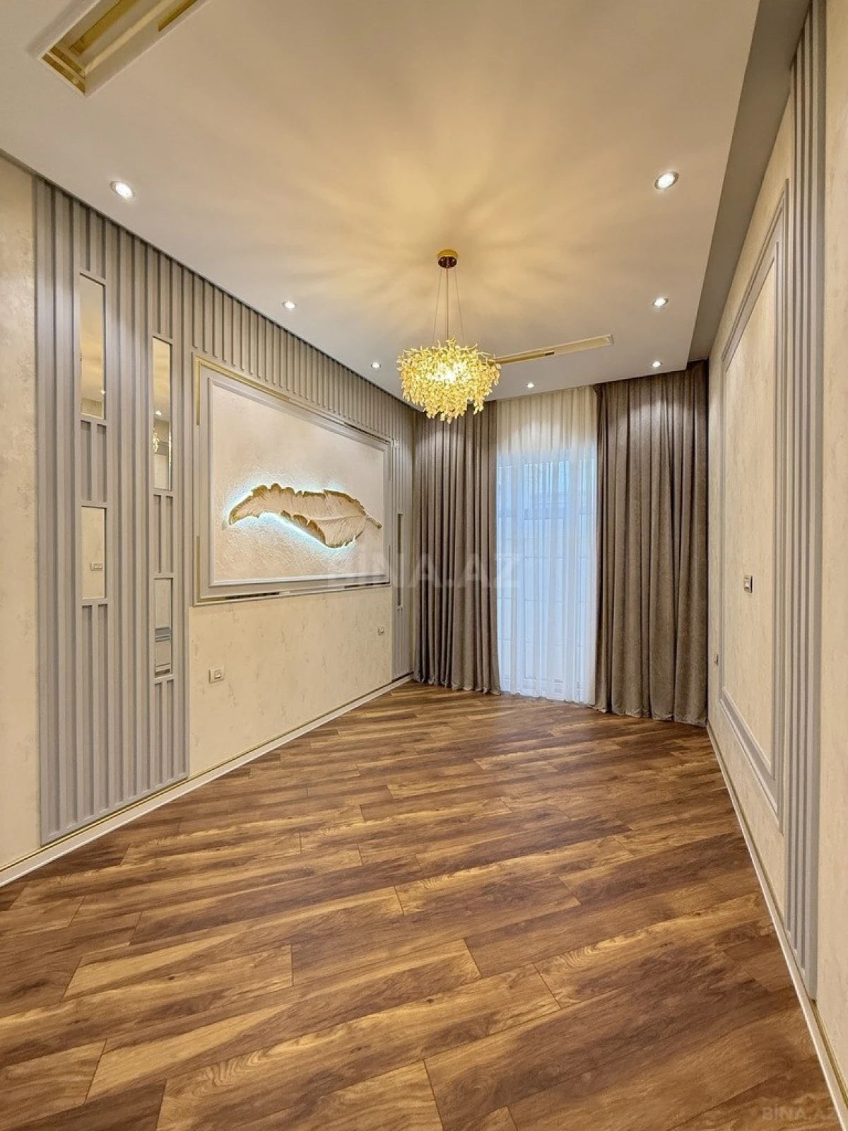 Satılır 4 otaqlı həyət evi 180 m²