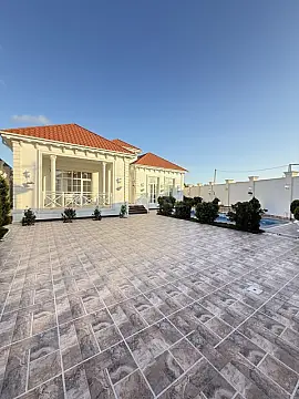 Satılır 4 otaqlı həyət evi 180 m²