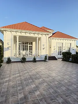 Satılır 4 otaqlı həyət evi 180 m²
