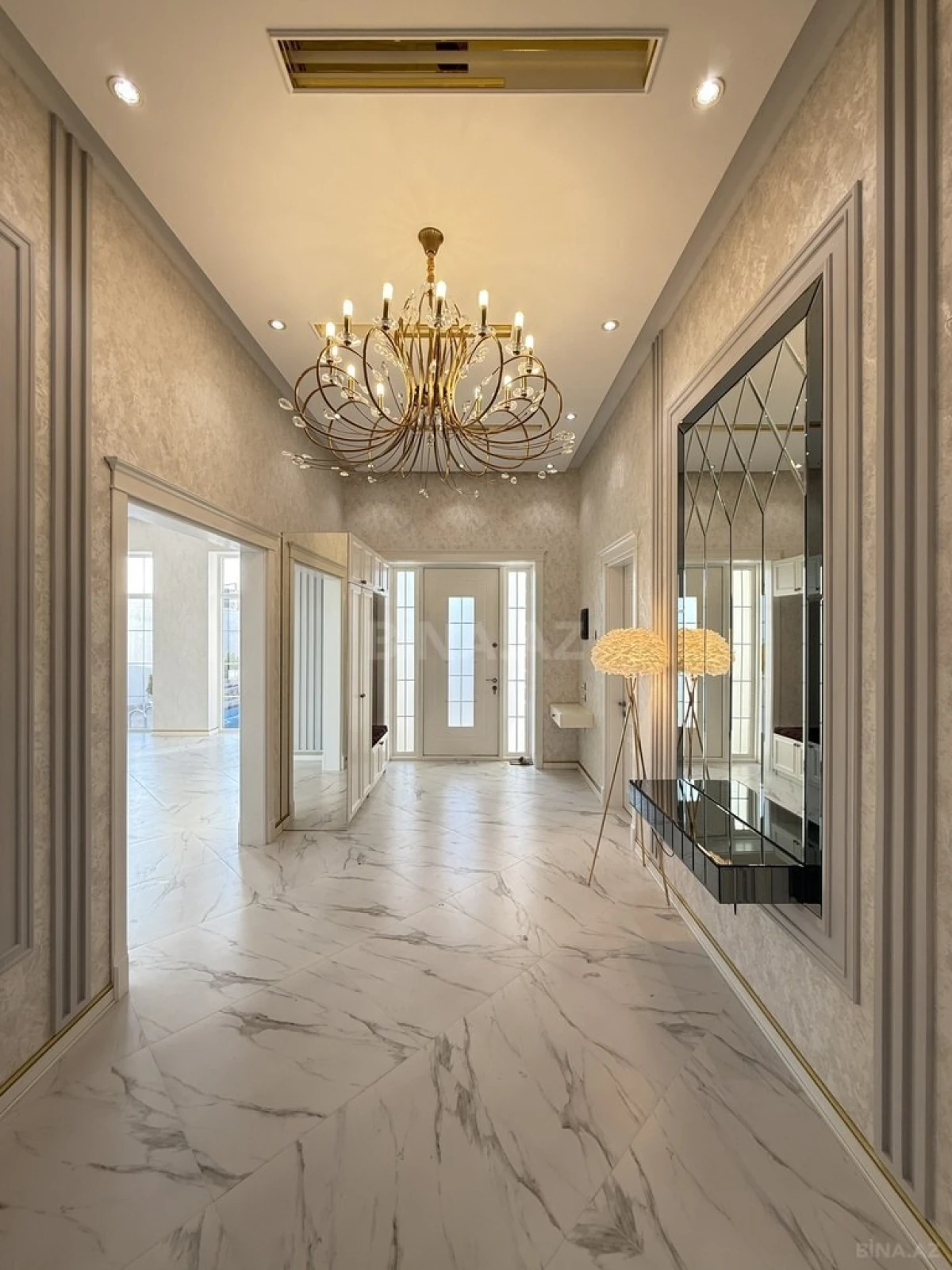 Satılır 4 otaqlı həyət evi 180 m²