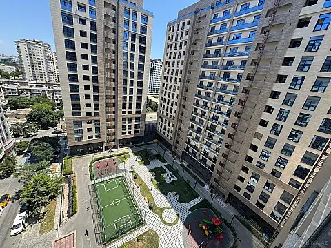 Satılır 2 otaqlı mənzil 93.6 m²