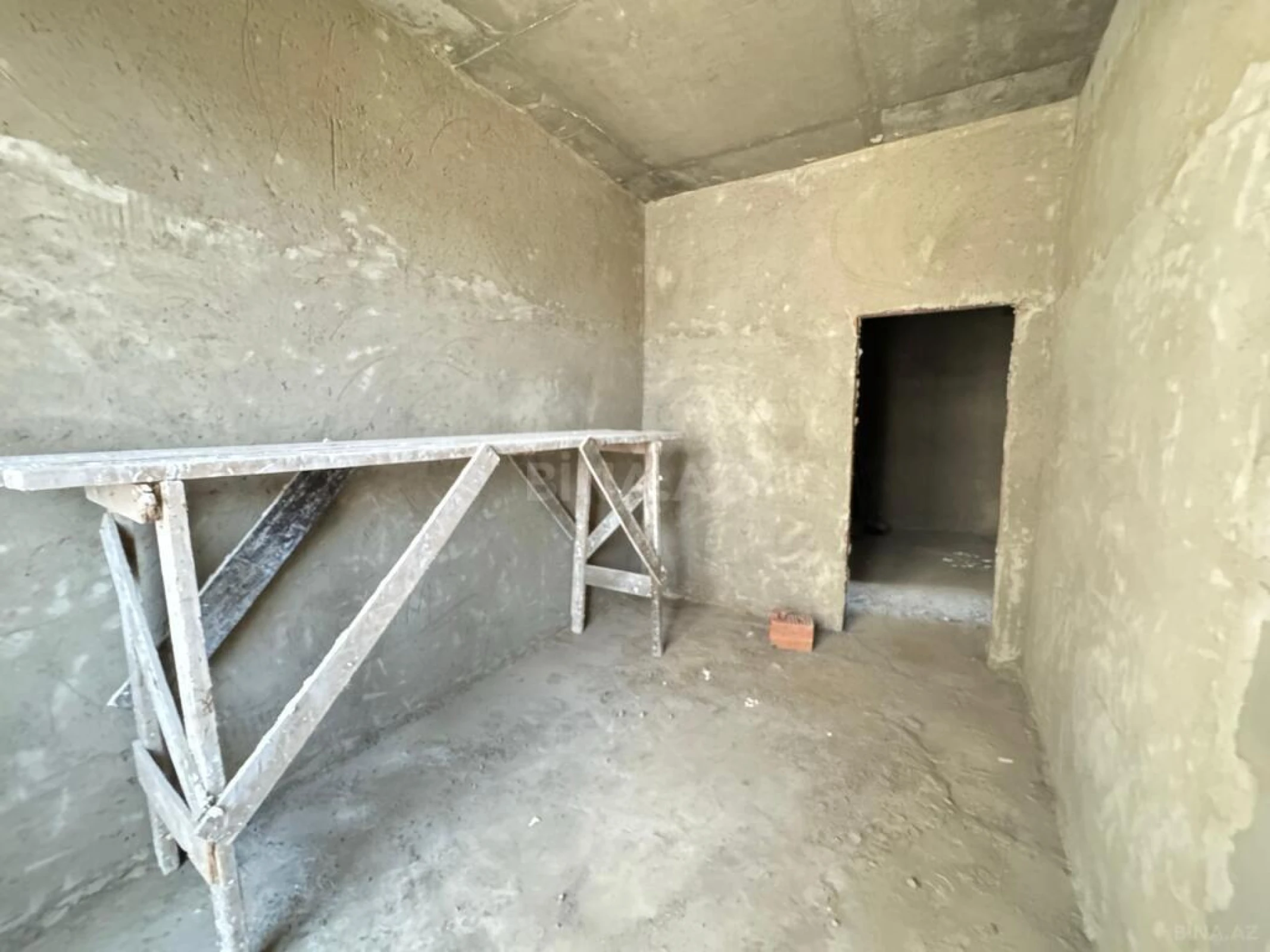 Satılır 2 otaqlı mənzil 93.6 m²