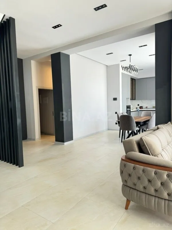 Kirayə verilir 5 otaqlı həyət evi 400 m²